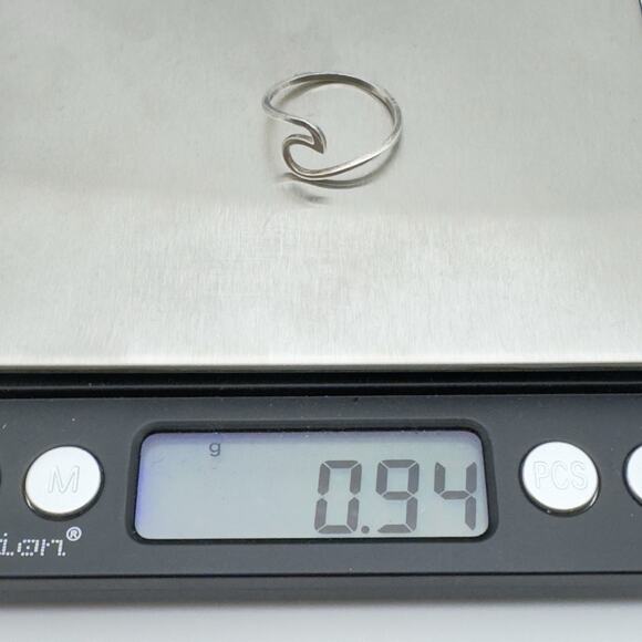 Sterling Silver 925 Wave Ring Size 6.5 Minimalist Boho Dainty - Picture 8 of 8